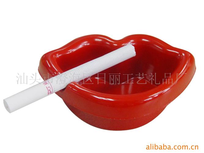 家居用品烟灰缸厂家产品
